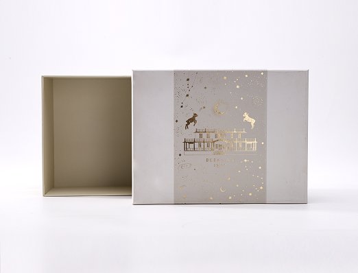 How to Customize Your Hot Foil Drawer Paper Boxes for Maximum Brand Impact