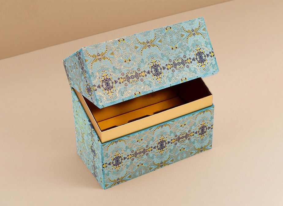 Perfume Gift Packaging Box in Laser die cutting