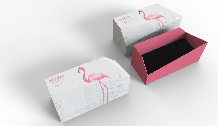 Flamingo carton graphics: color, panels and print approval