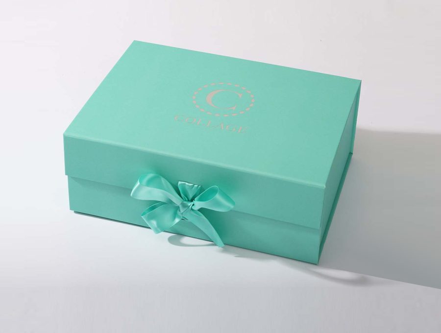 dress clothing apparel gift paper box