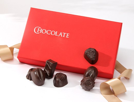 Rigid chocolate box with blister