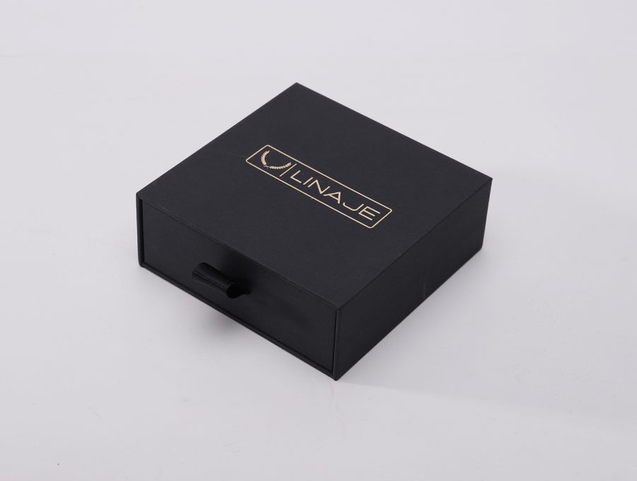 black jewelry paper box