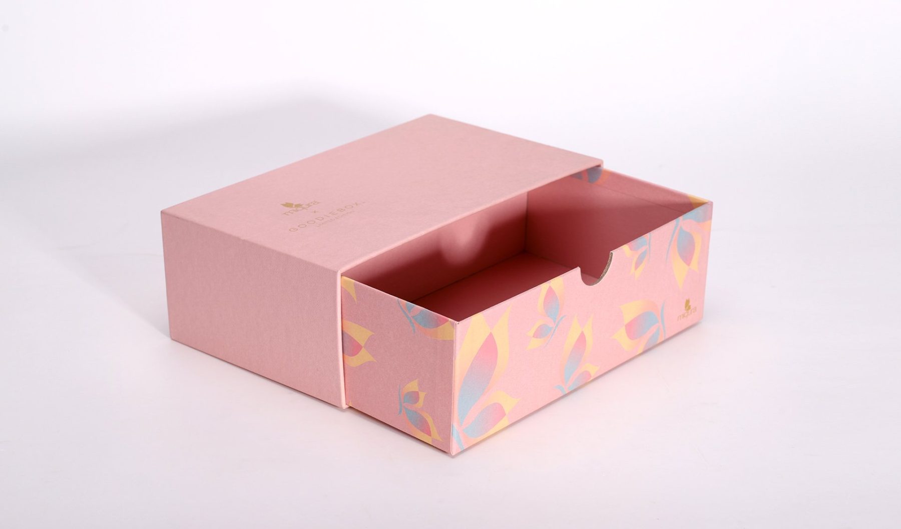 Pink drawer paper box