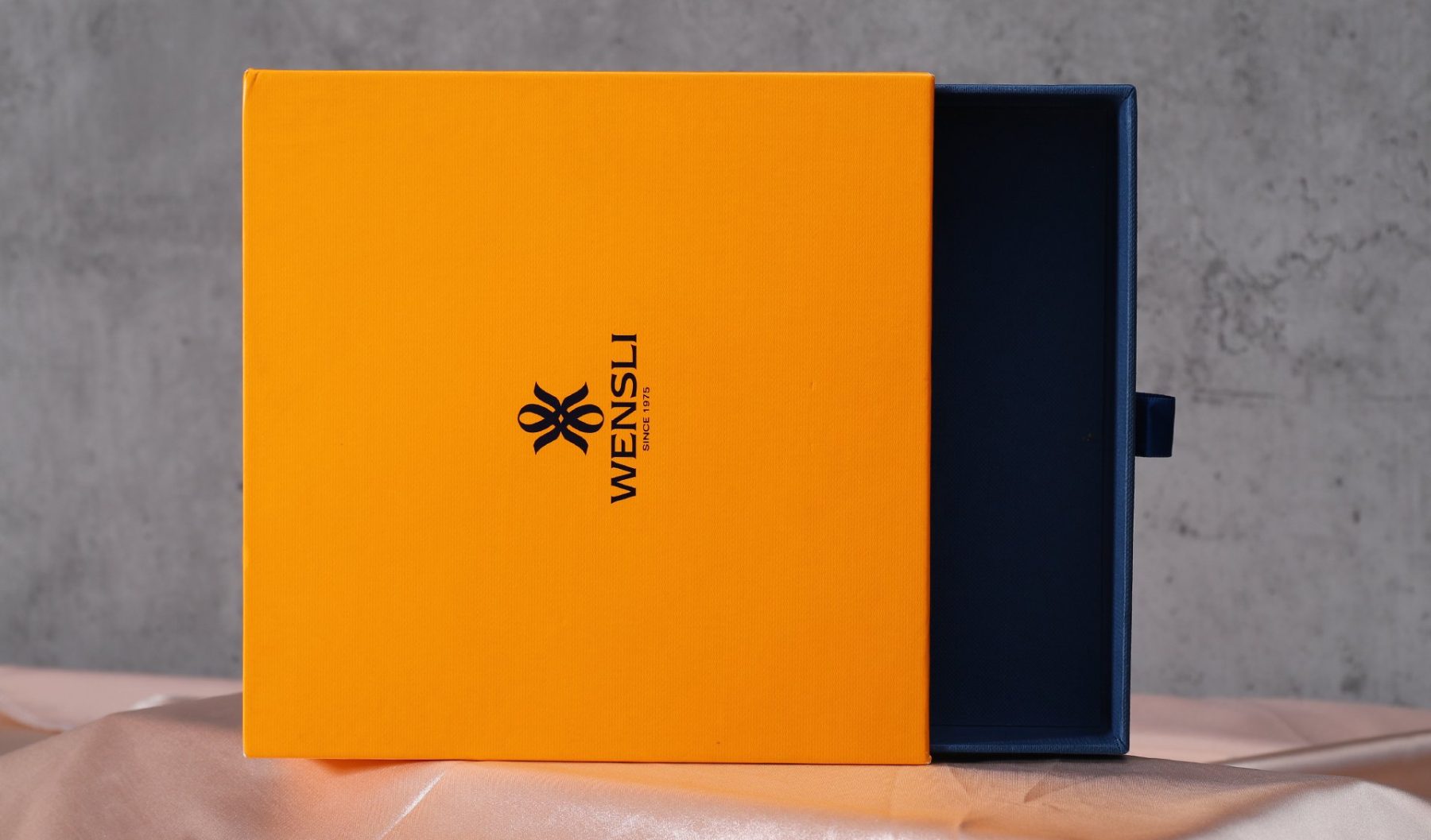 Shirt paper box