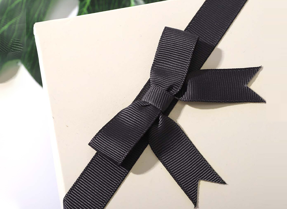 clothing apparel gift paper box