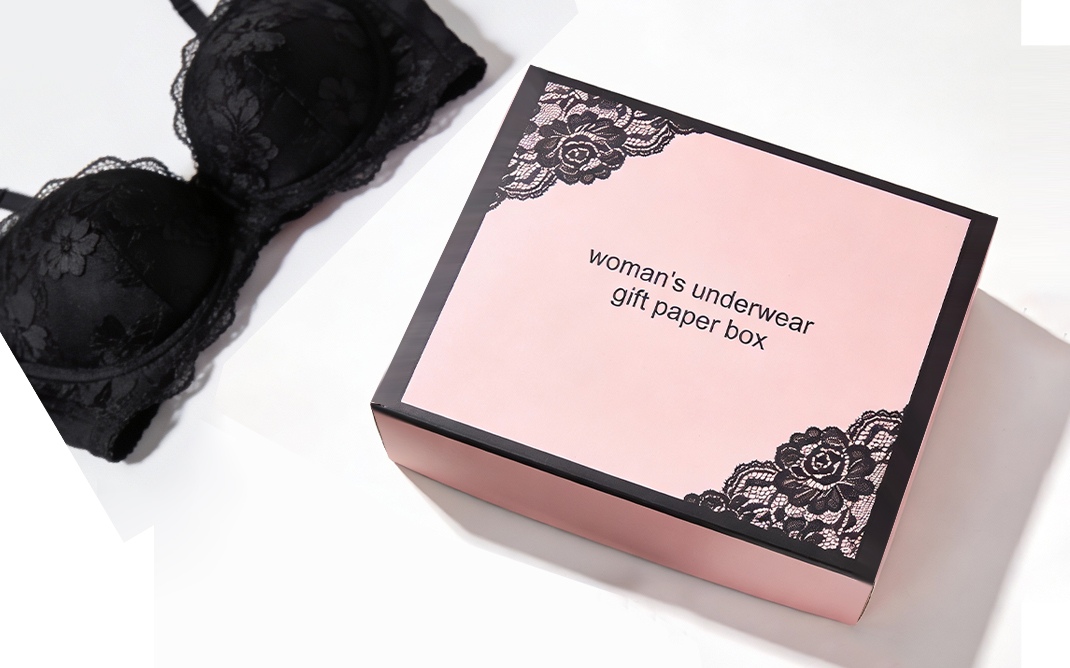 woman underwear gift box