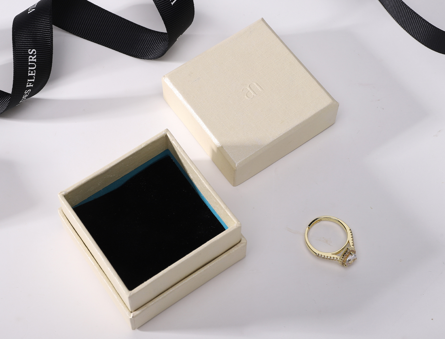 cute Jewelry paper box