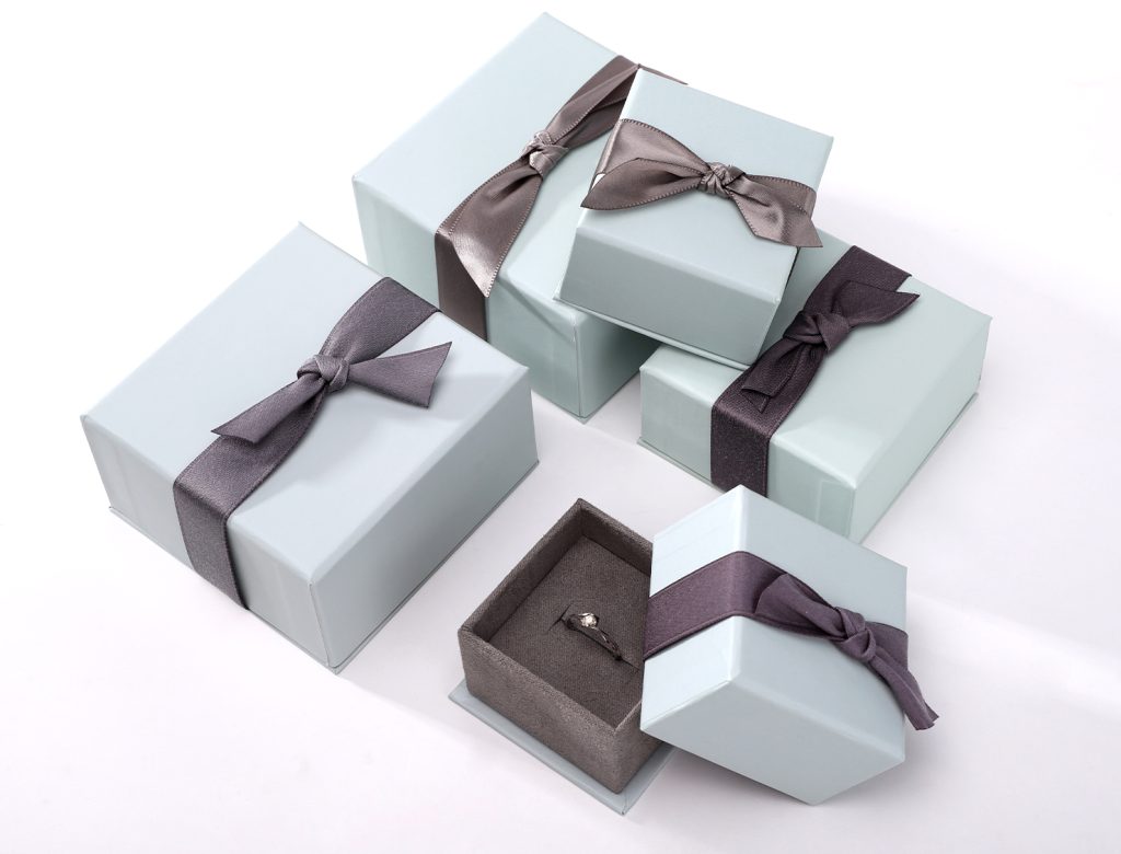 Jewelry paper box — main product view