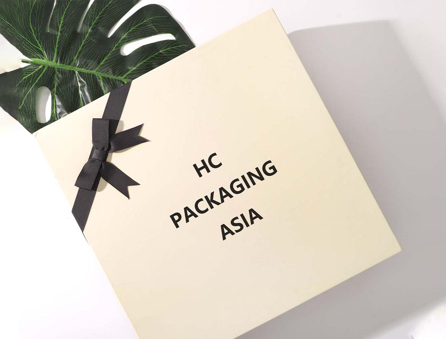clothing apparel gift paper box