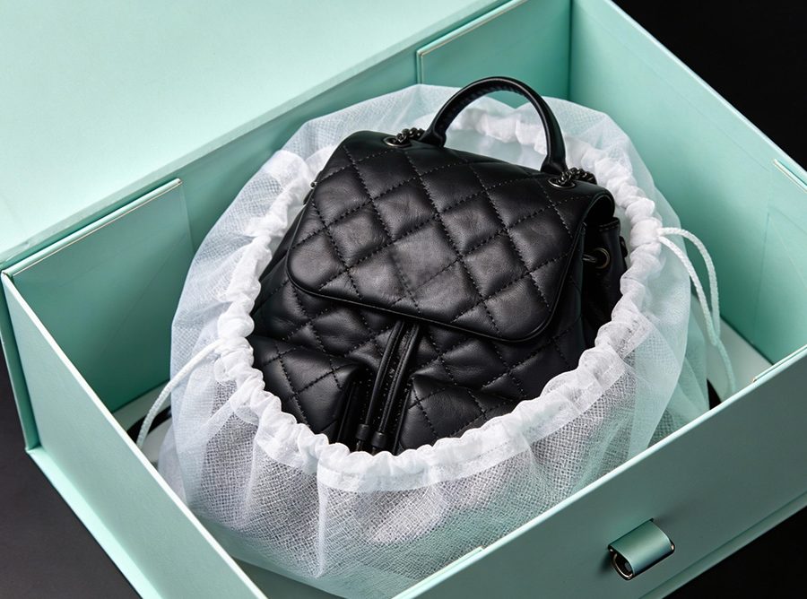 Women’s backpack gift box
